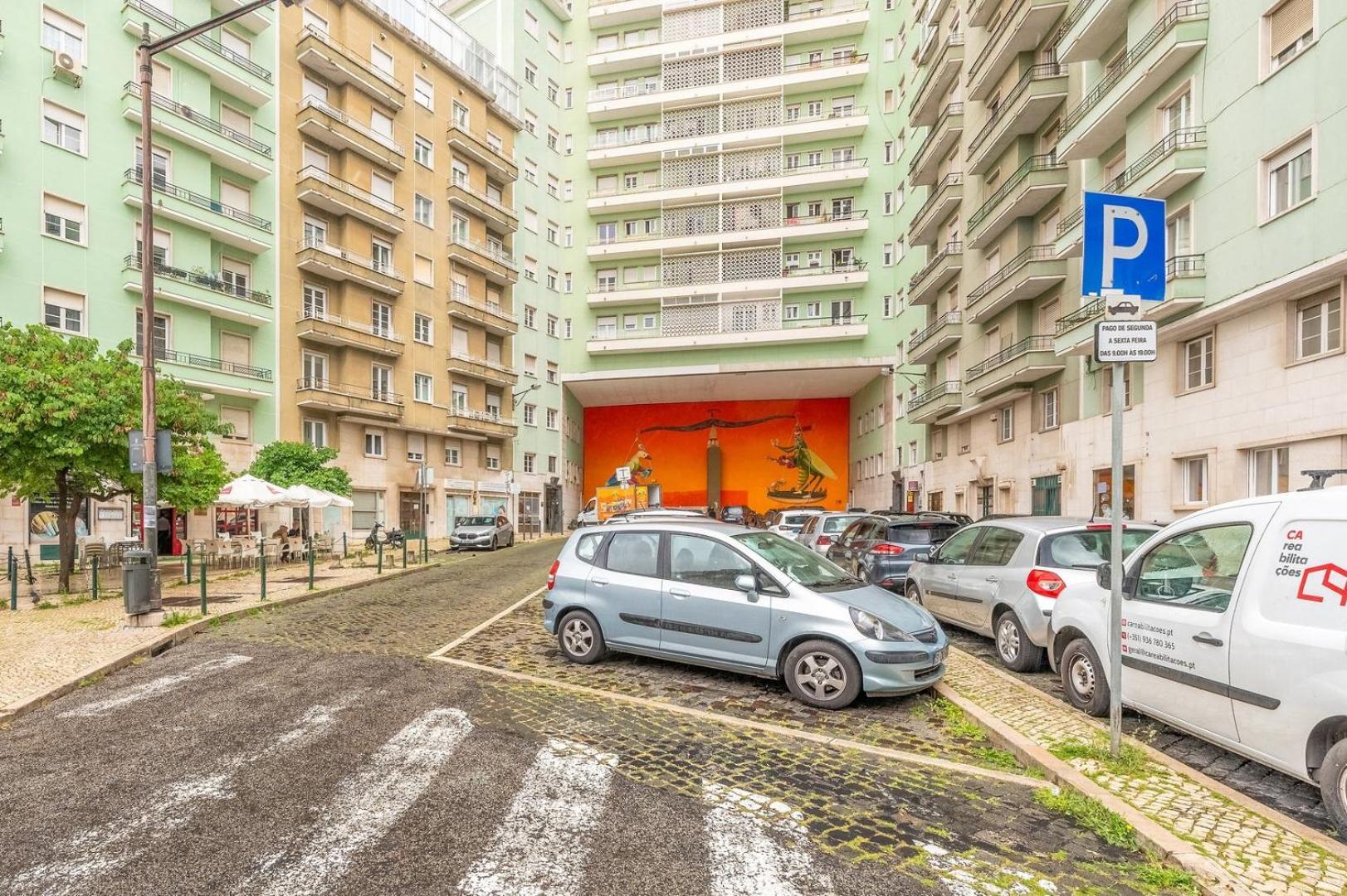 Guestready - Happy Home In Santa Cruz Lisbona Esterno foto
